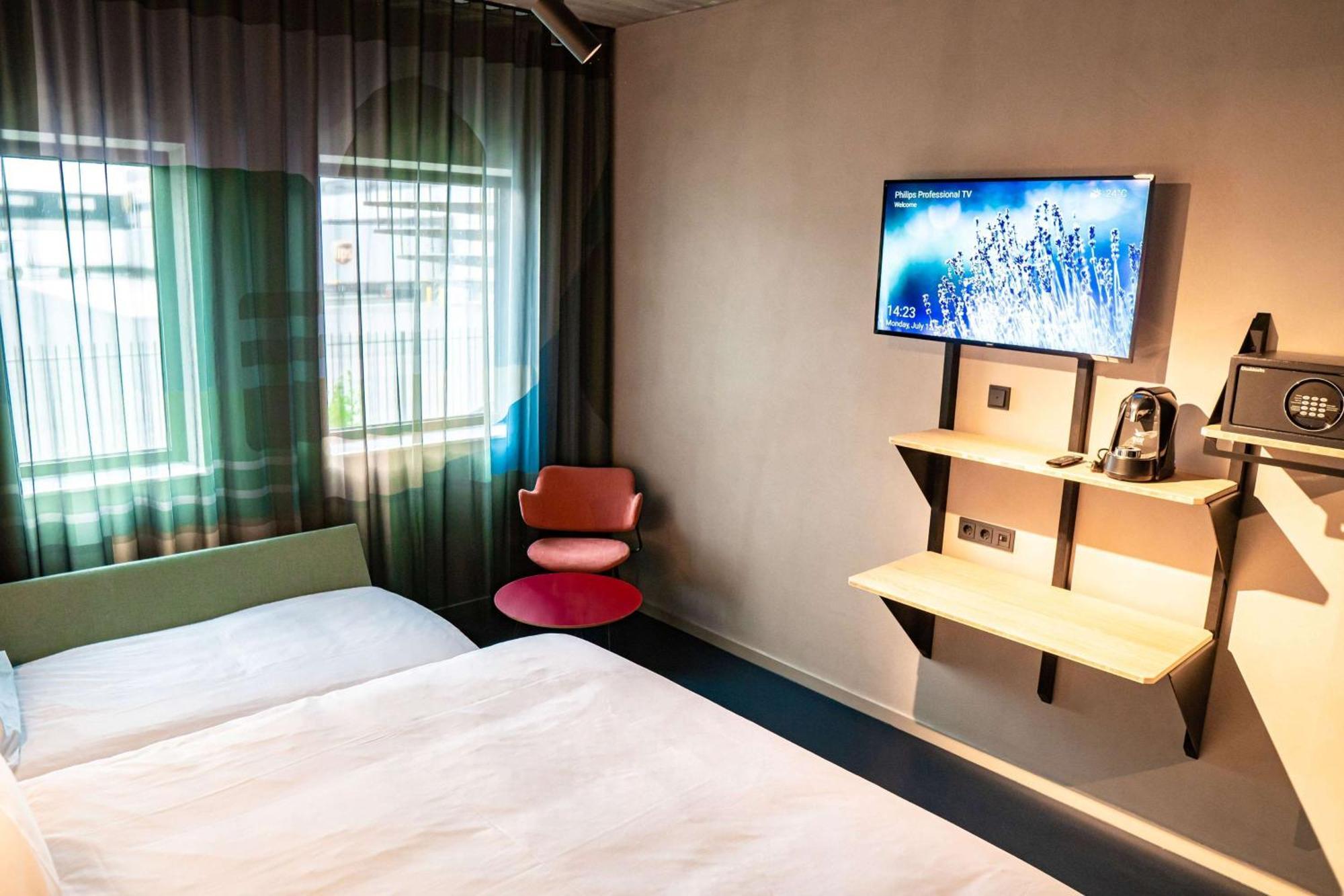 The Florian Amsterdam Airport, Worldhotels Crafted Hoofddorp Bagian luar foto