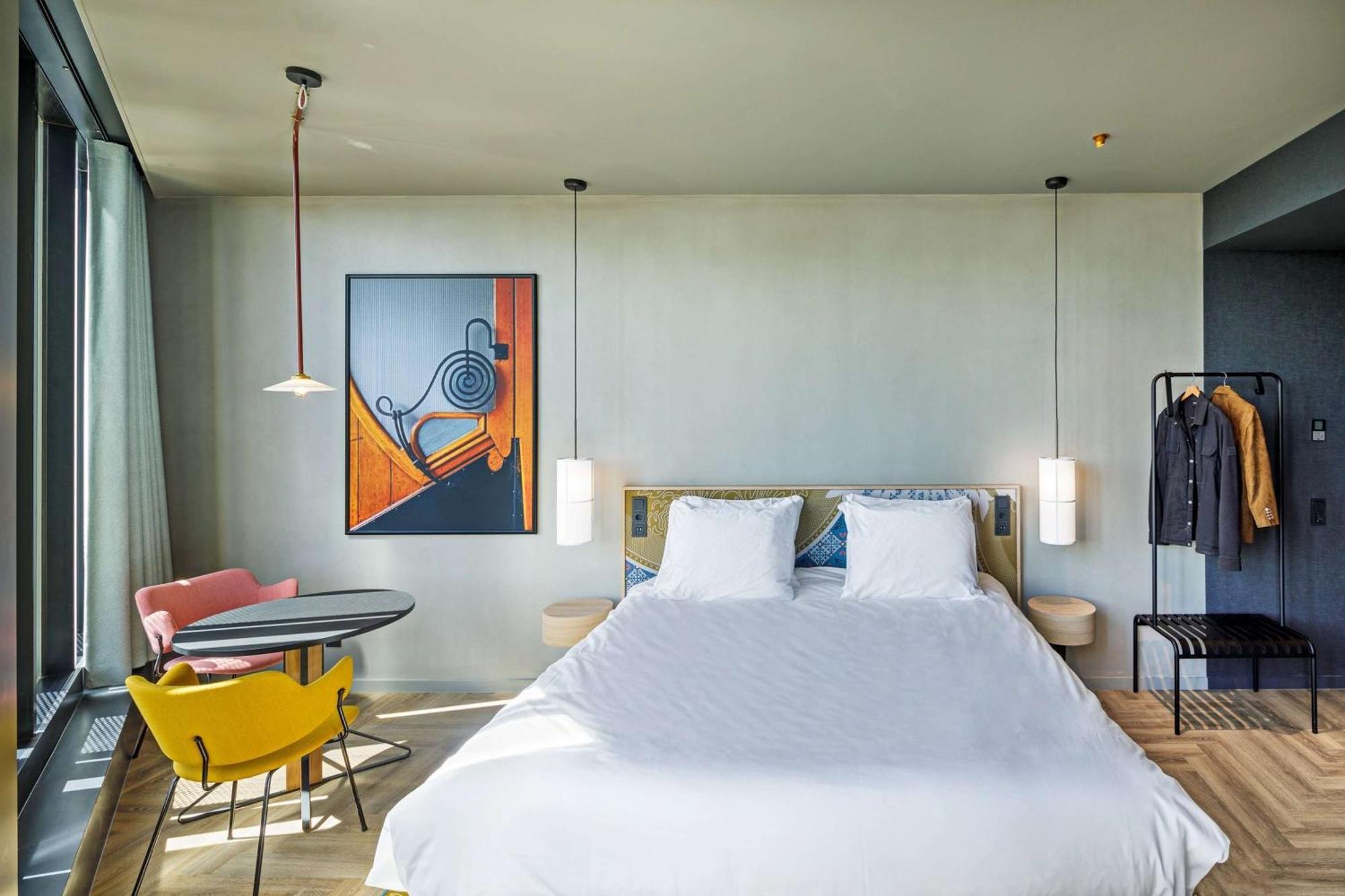 The Florian Amsterdam Airport, Worldhotels Crafted Hoofddorp Bagian luar foto