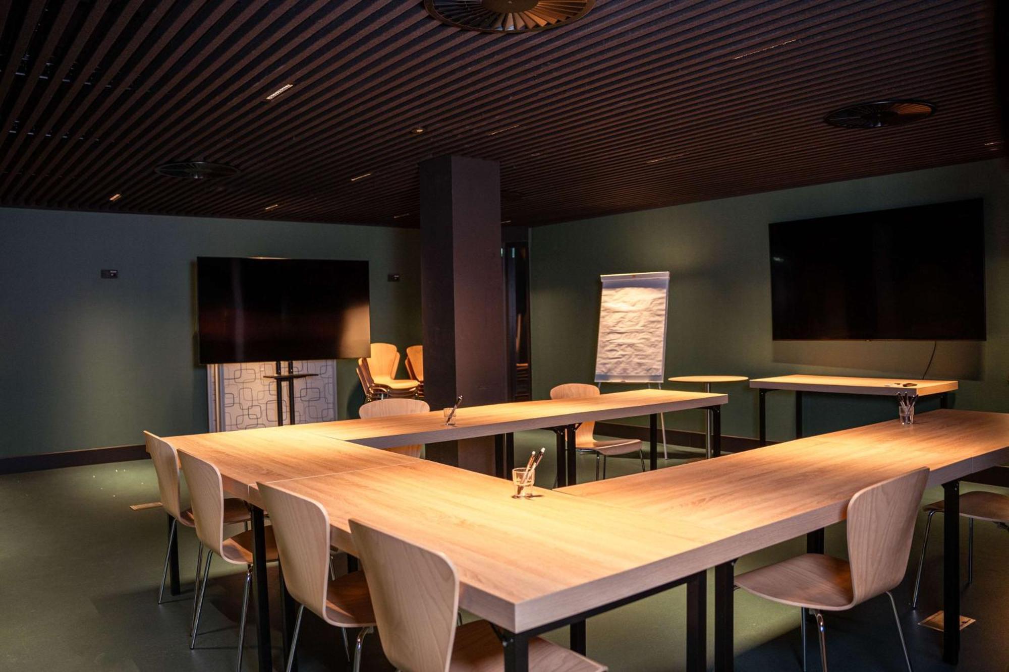 The Florian Amsterdam Airport, Worldhotels Crafted Hoofddorp Bagian luar foto